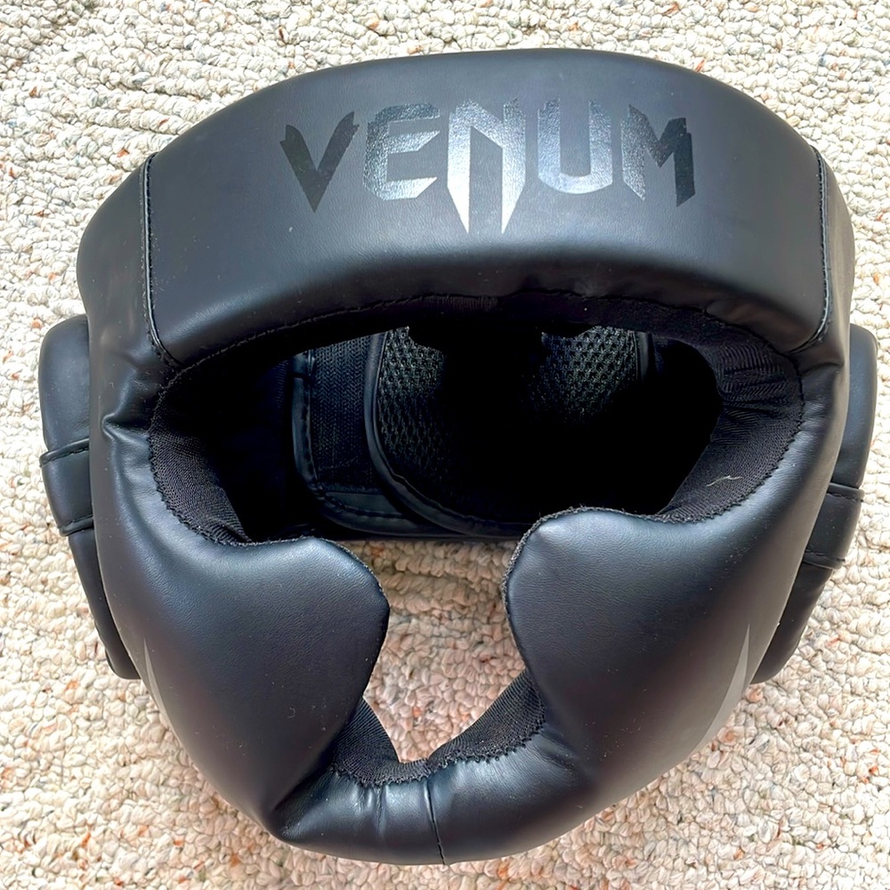 Venum Challenger 2.0 Headgear